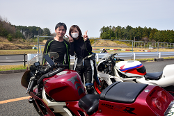 D72_7481_thumb.png