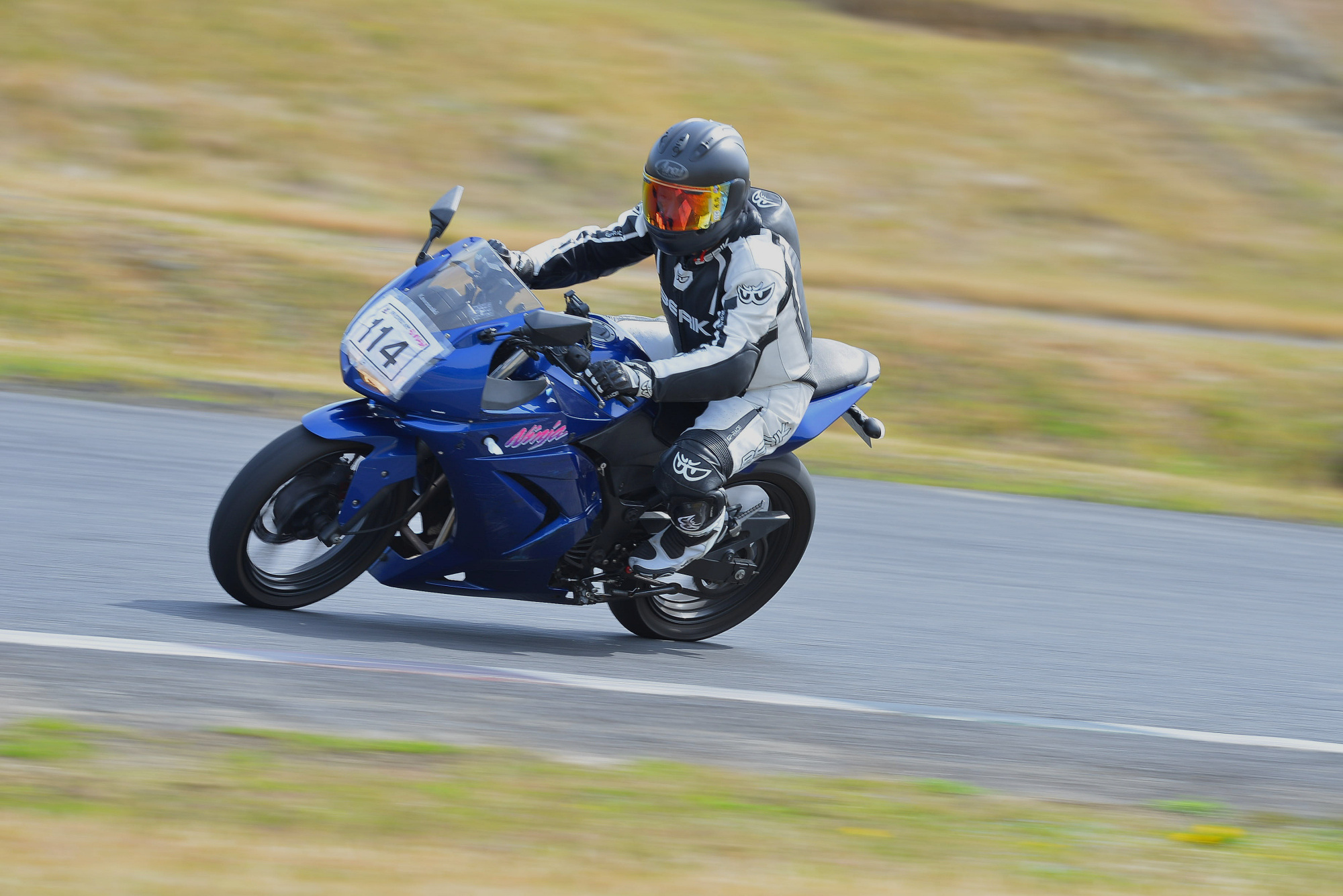 D8J_0322.JPG