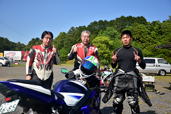 D72_8966_thumb.png