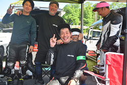 D72_9750_thumb.png