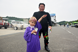 D72_0560_thumb.png