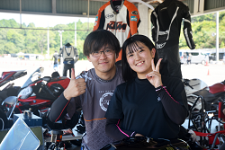 D72_2967_thumb.png