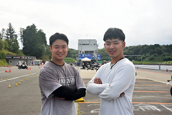 D72_3325_thumb.png