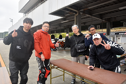 D72_6572_thumb.png