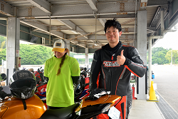 D72_7854_thumb.png