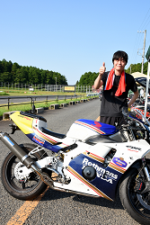 D72_9115_thumb.png