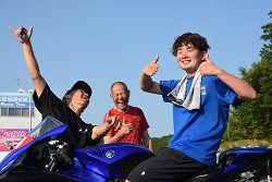 D72_9172_thumb.png