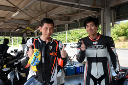 D72_9311_thumb.png