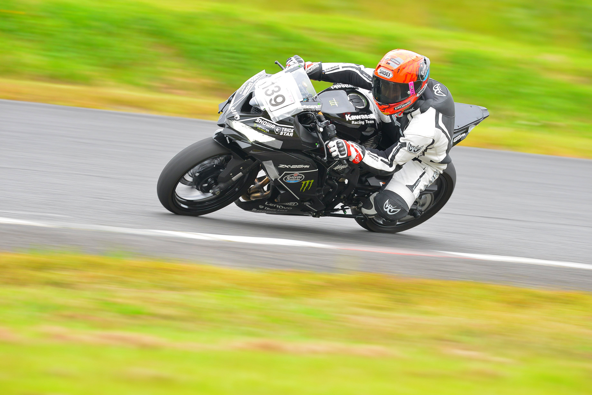 D8J_0329.JPG
