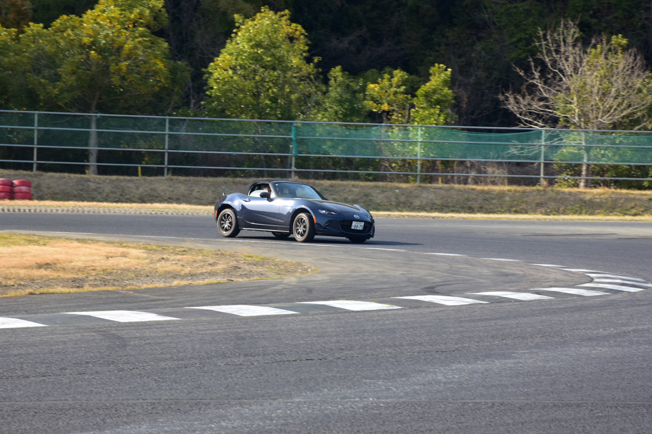 D72_6875.JPG
