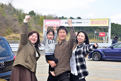 D72_8002_thumb.png