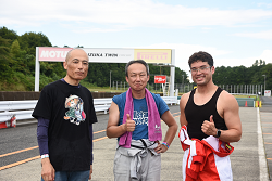 D72_9761_thumb.png